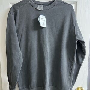 NWT Comfort Colors Gray Crewneck Sweater